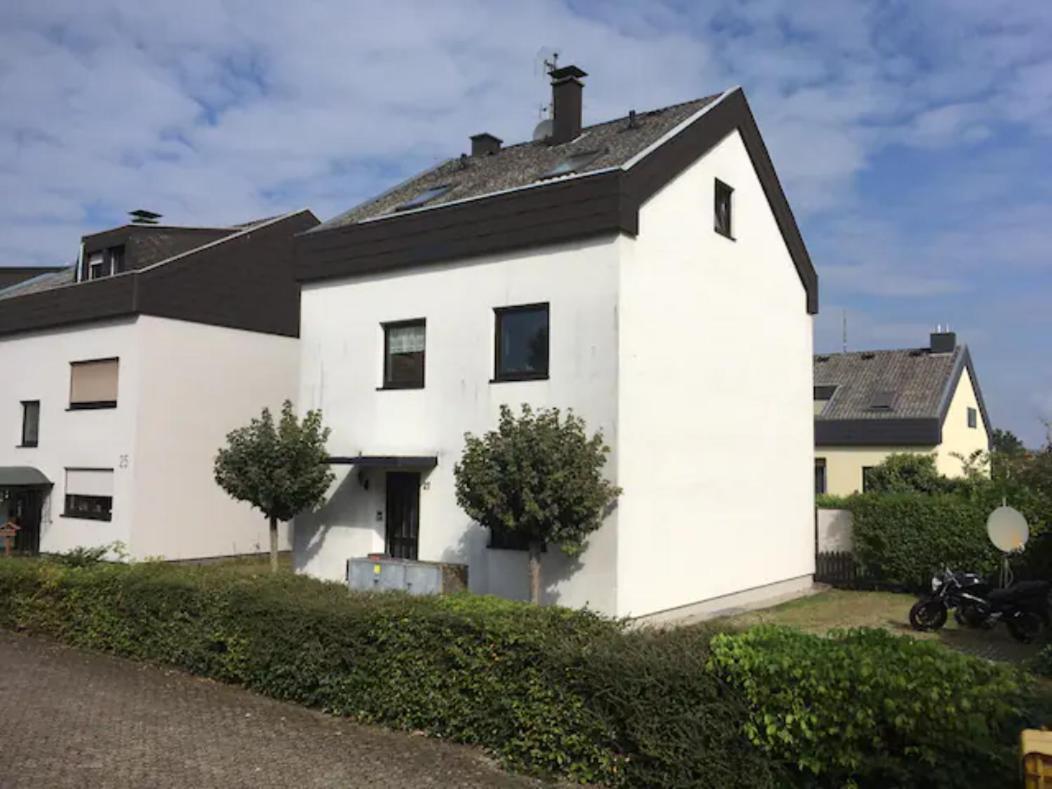 Ferienwohnung Bellevue ซาร์บรึคเคน ภายนอก รูปภาพ